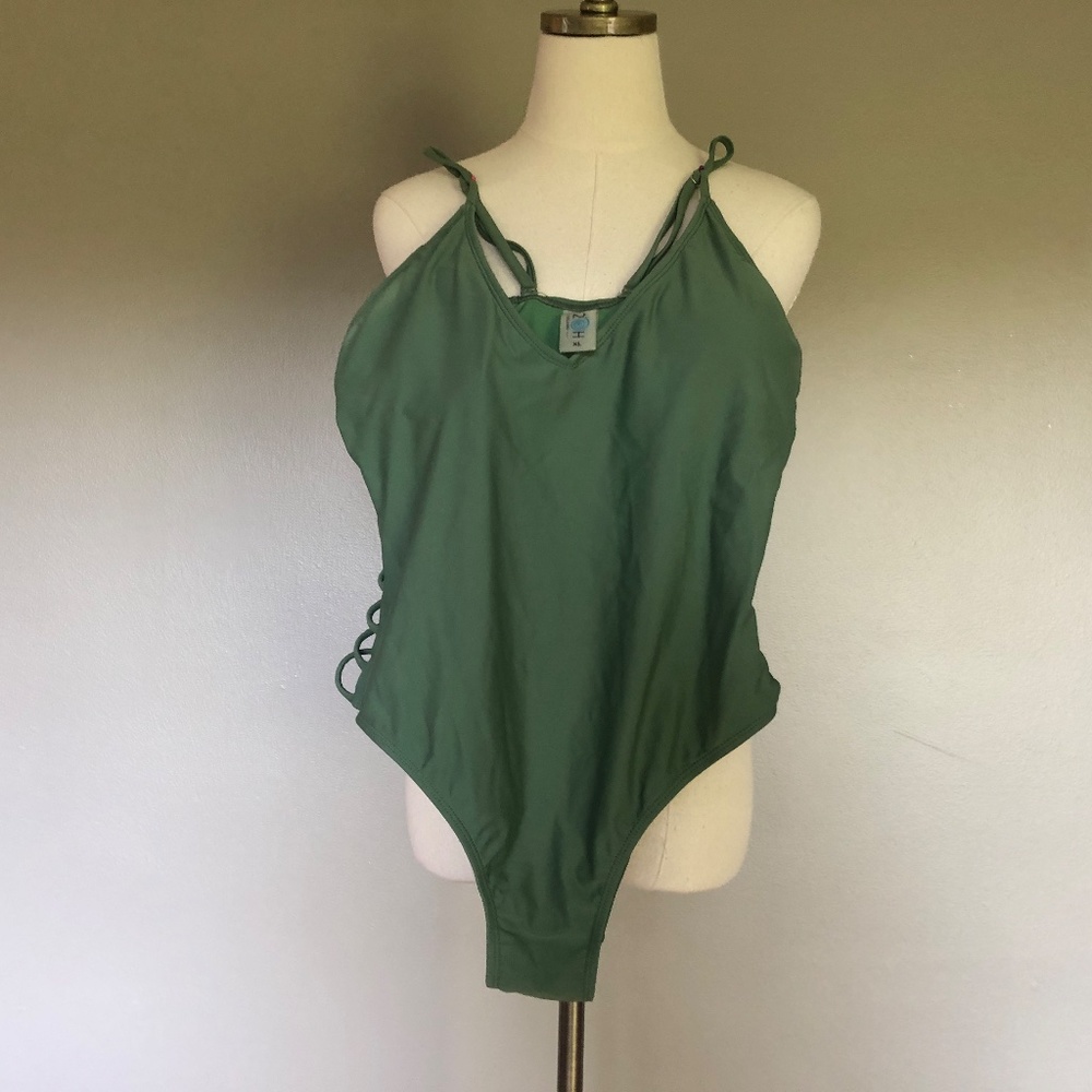 XL Green Bathing Suit H2OH One Piece
